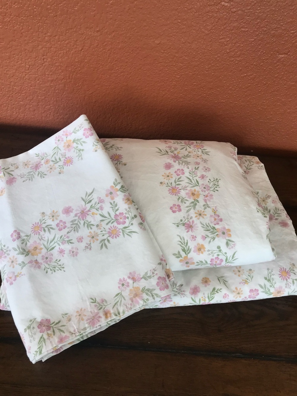 The Armoire Classic Vintage Multicolored Floral 100% Cotton Twin Sheet Set EUC - Picture 5 of 7